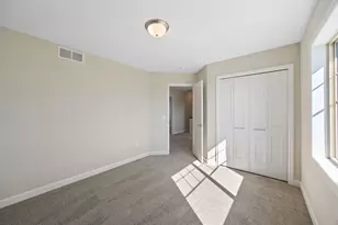 17961 Hidden Creek Trl, Lakeville, MN 55044 - Photo 22