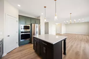 17961 Hidden Creek Trl, Lakeville, MN 55044 - Photo 12