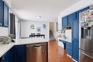 1077 Bonnieview Dr, Woodbury, MN 55129 - Photo 16