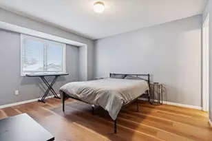 1077 Bonnieview Dr, Woodbury, MN 55129 - Photo 18