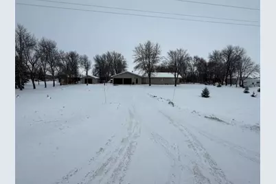 2088 360th Street, Breckenridge, MN 56520 - Photo 4