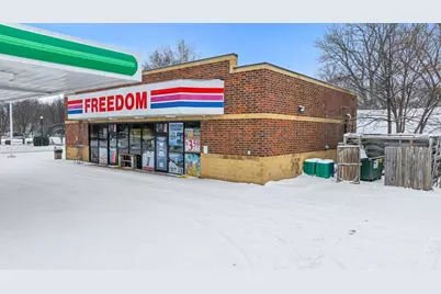 304 E College Drive, Marshall, MN 56258 - Photo 6