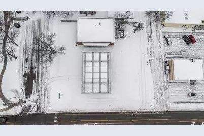 304 E College Drive, Marshall, MN 56258 - Photo 10