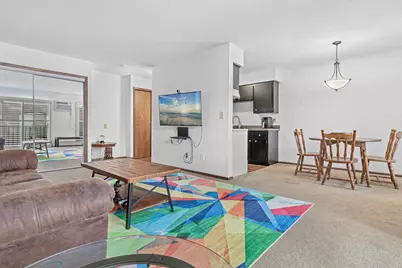 807 11th Avenue S #6, Hopkins, MN 55343 - Photo 8