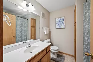 20060 Heritage Dr, Lakeville, MN 55044 - Photo 10