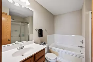 20060 Heritage Dr, Lakeville, MN 55044 - Photo 8