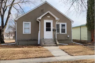 735 14th Street N, Fargo, ND 58102 - Photo 1