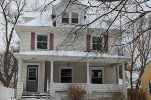 214 S 5th St, Montevideo, MN 56265 - Photo 2