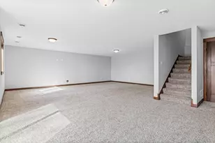 1604 Spruce St, Farmington, MN 55024 - Photo 16