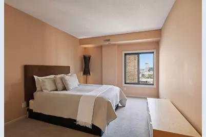 1235 Yale Place #1706, Minneapolis, MN 55403 - Photo 32