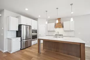 7574 201st St W, Lakeville, MN 55044 - Photo 2