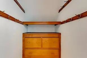 220 W 33rd St, Minneapolis, MN 55408 - Photo 16