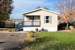 17350 Banyan Rd, Shafer, MN 55074 - Photo 1