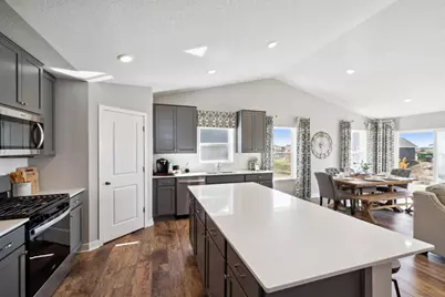 1941 Arcadia Street, Shakopee, MN 55379 - Photo 6