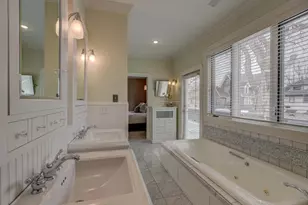 1783 Irving Ave S, Minneapolis, MN 55403 - Photo 30