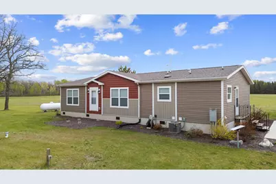 5758 83rd Avenue SW, Poplar Twp, MN 56481 - Photo 2
