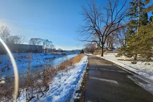 802 4th St SE, Rochester, MN 55904 - Photo 22