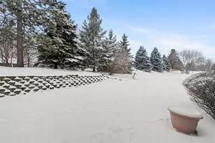 1770 Donegal Dr, Woodbury, MN 55125 - Photo 26