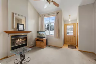 1770 Donegal Dr, Woodbury, MN 55125 - Photo 4