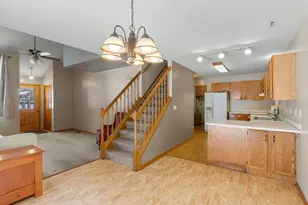 1770 Donegal Dr, Woodbury, MN 55125 - Photo 8