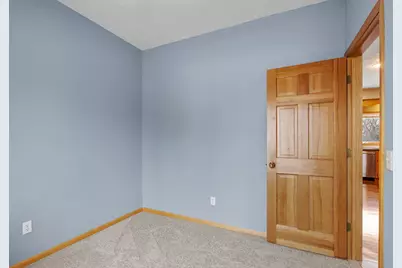 447 Theis Drive, Shakopee, MN 55379 - Photo 34