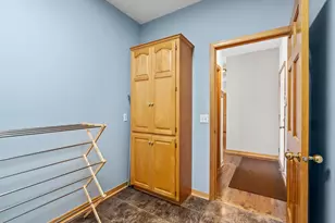 447 Theis Dr, Shakopee, MN 55379 - Photo 36