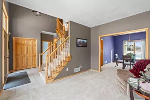 447 Theis Dr, Shakopee, MN 55379 - Photo 18