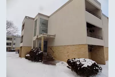 1923 Viking Drive NW #21, Rochester, MN 55901 - Photo 1