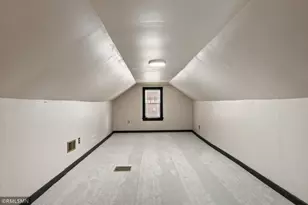 3251 Knox Ave N, Minneapolis, MN 55412 - Photo 20