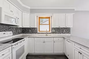 3820 Harbor Ln N, Plymouth, MN 55446 - Photo 6