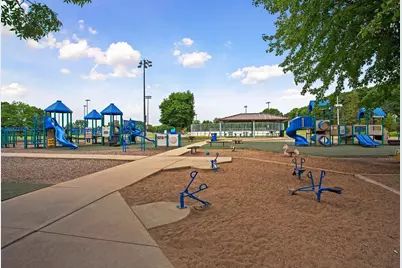 3820 Harbor Lane N, Plymouth, MN 55446 - Photo 4