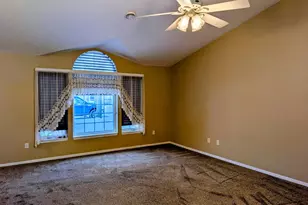 1213 E Ashmore Ave, Montevideo, MN 56265 - Photo 2