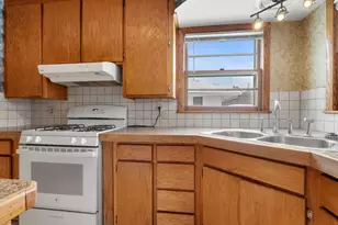 718 Jackson St, Anoka, MN 55303 - Photo 4