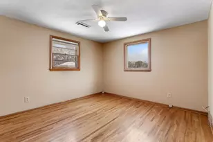 718 Jackson St, Anoka, MN 55303 - Photo 10