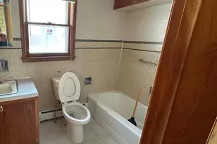 106 N Park St, Hendricks, MN 56136 - Photo 14