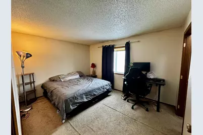 3620 Village Green Lane, Moorhead, MN 56560 - Photo 8