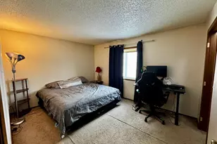 3620 Village Green Ln, Moorhead, MN 56560 - Photo 8