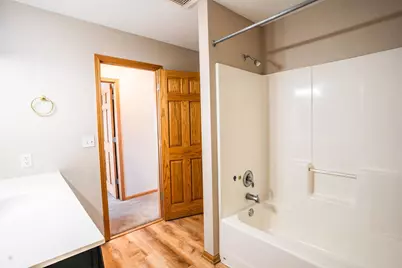 615 5th St NE, Plainview, MN 55964 - Photo 14