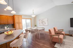 615 5th St NE, Plainview, MN 55964 - Photo 6