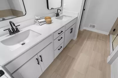 16651 S Manor Road, Eden Prairie, MN 55344 - Photo 16