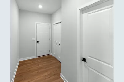 16651 S Manor Road, Eden Prairie, MN 55344 - Photo 10