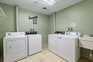 1200 18th Ave NW, Austin, MN 55912 - Photo 28