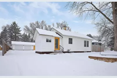 214 18th Street W, Hastings, MN 55033 - Photo 1