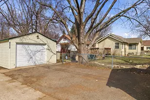 4235 Vincent Ave N, Minneapolis, MN 55412 - Photo 30