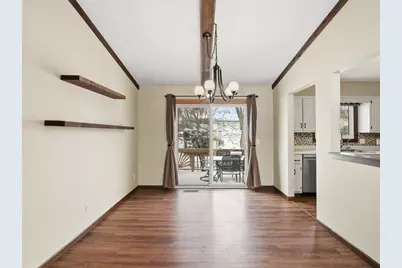 4540 Greenhaven Drive, Vadnais Heights, MN 55127 - Photo 12