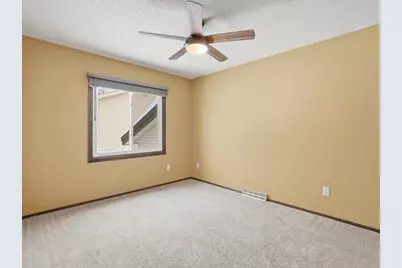 4540 Greenhaven Drive, Vadnais Heights, MN 55127 - Photo 22