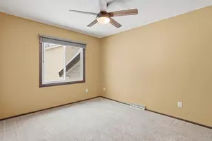 4540 Greenhaven Dr, Vadnais Heights, MN 55127 - Photo 22