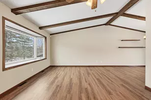 4540 Greenhaven Dr, Vadnais Heights, MN 55127 - Photo 14