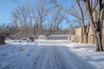 2543 Unity Avenue N, Golden Valley, MN 55422 - Photo 36