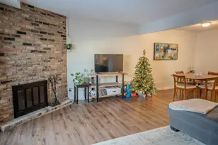 2543 Unity Ave N, Golden Valley, MN 55422 - Photo 4